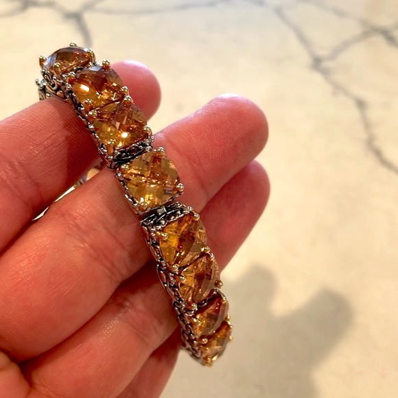 Park Lane Bracelet - Picture 1 of 7